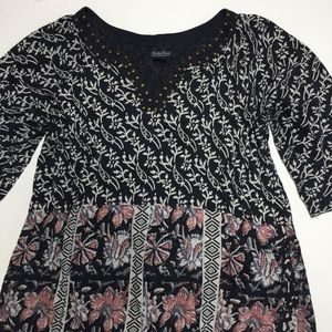 Lucky Brand 1x navy paisley embellished blouse